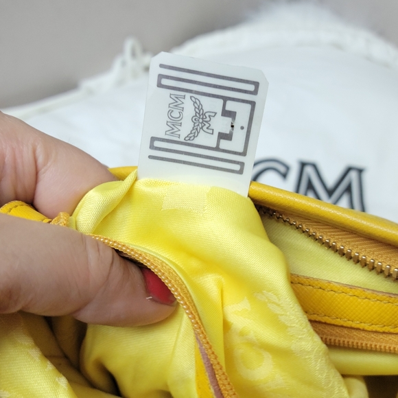 100% Authentic MCM small crossbody bag - Picture 7 of 12